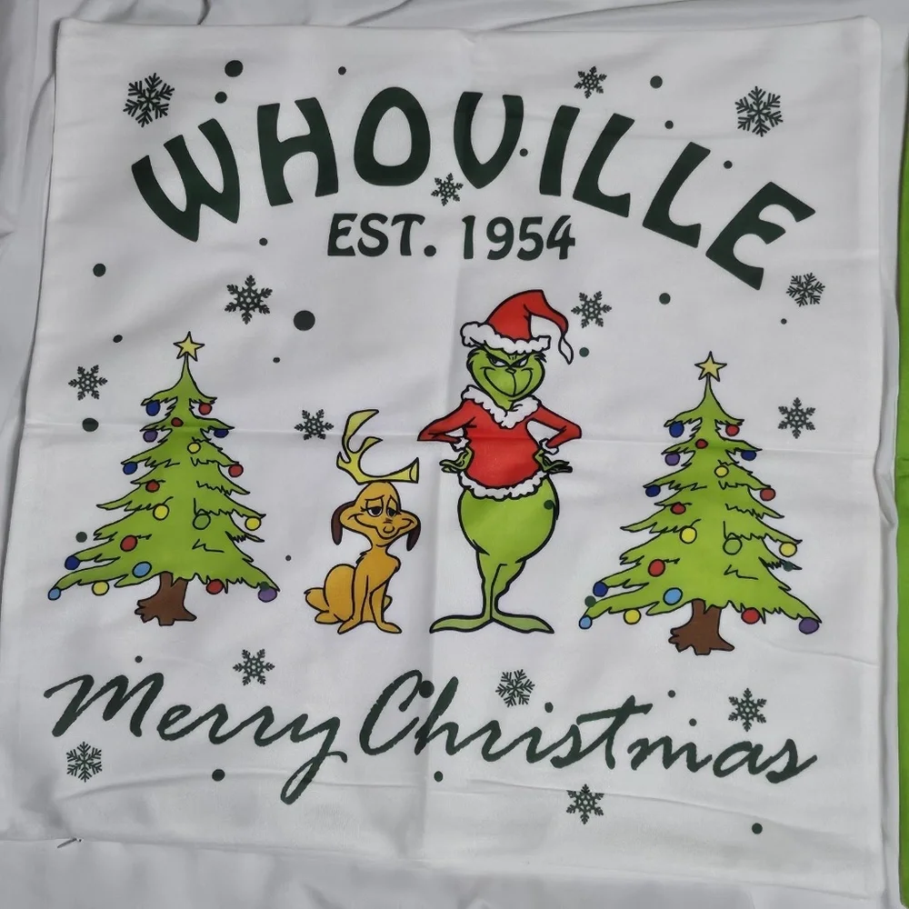New Set of 4 Grinch Max Christmas Pillow Covers 18x18 Whoville Grinches Grinchy